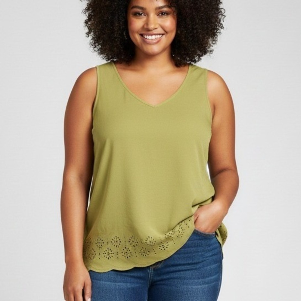 Lane Bryant Plus Size Yellow V Neck Tank Top Laser Cut Hem Size 18